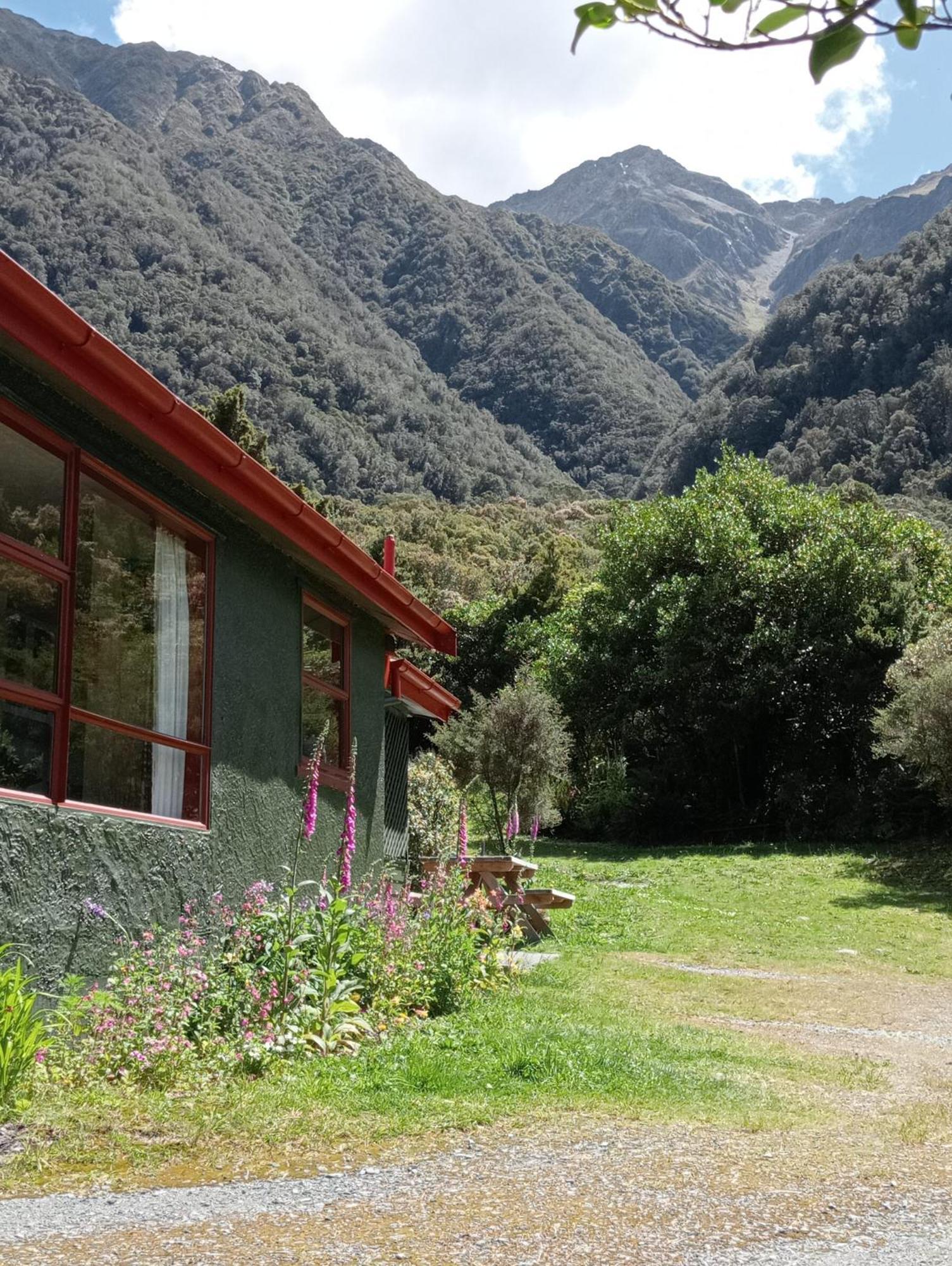 Rata Lodge Accommodation Otira Екстериор снимка